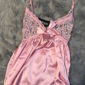 Lingere / sleepwear
